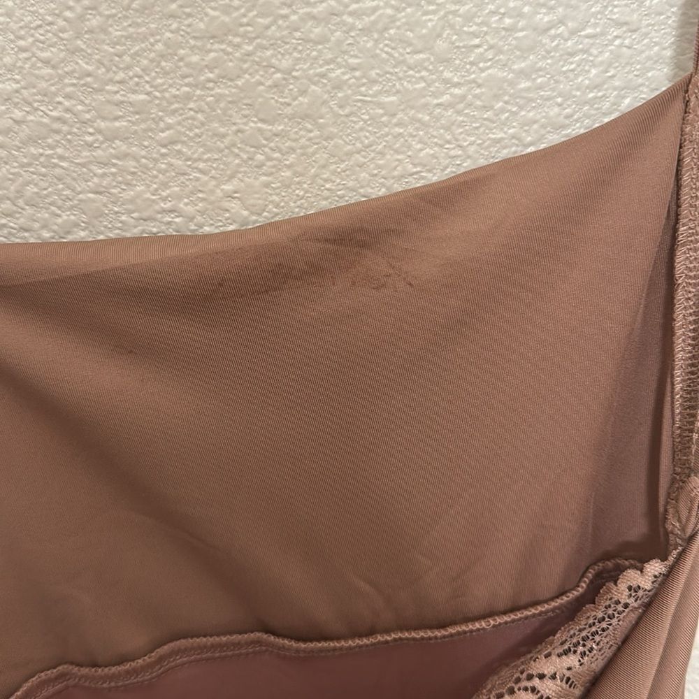 Elegant Tan Bodycon Dress - Picture 5 of 9